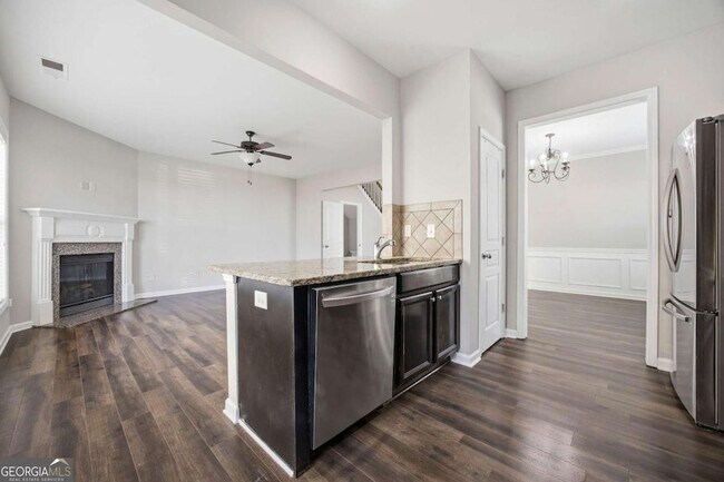 Building Photo - 2605 Runnymede Ct