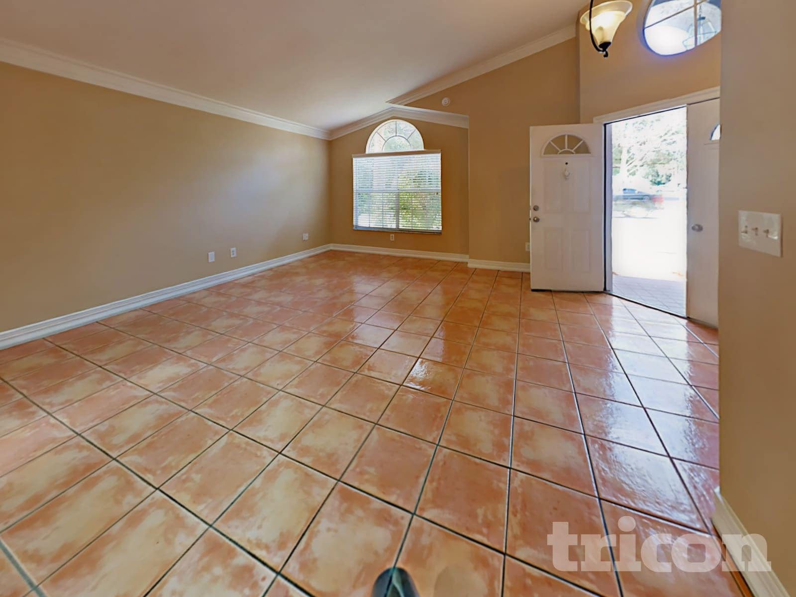 Building Photo - 2865 Cayman Way