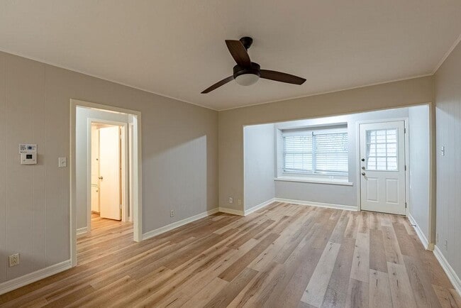Building Photo - 1514 Forest Trail