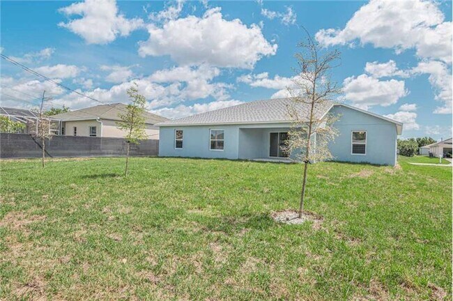 Building Photo - 1690 SW Morelia Ln