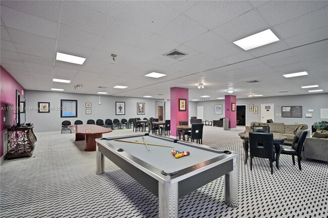 Building Photo - 2150 Sans Souci Blvd