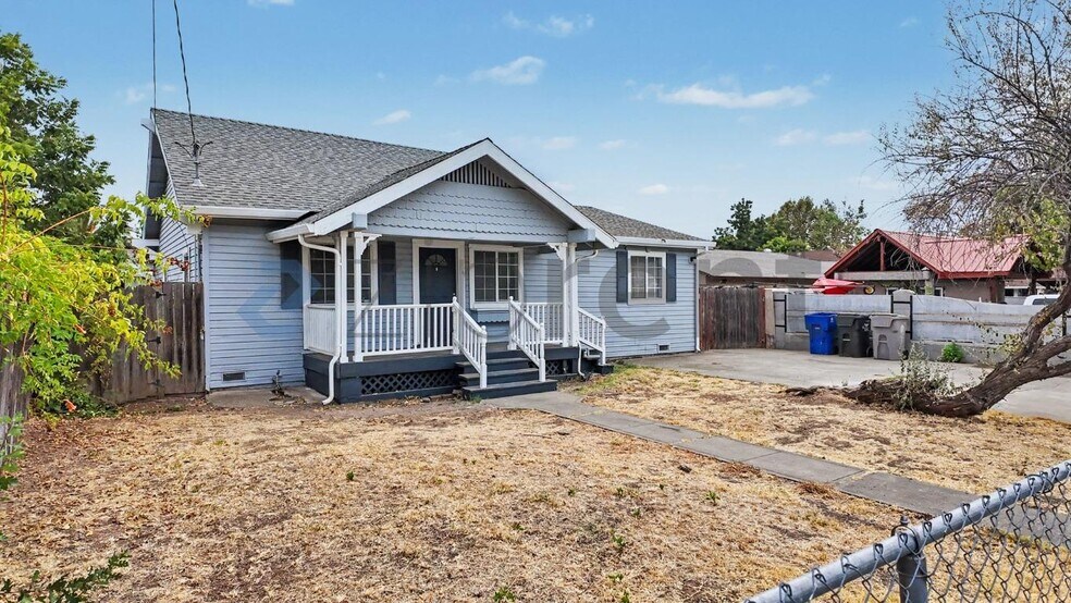 Building Photo - Unit