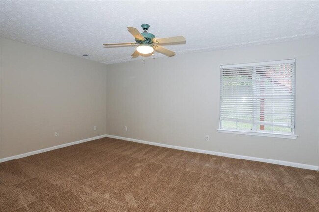 Building Photo - 3912 Old Ivy Ct