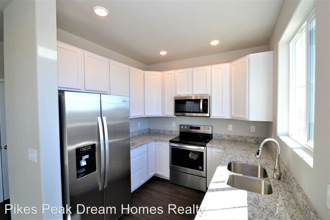 Building Photo - 5554 Stetson Hills Blvd