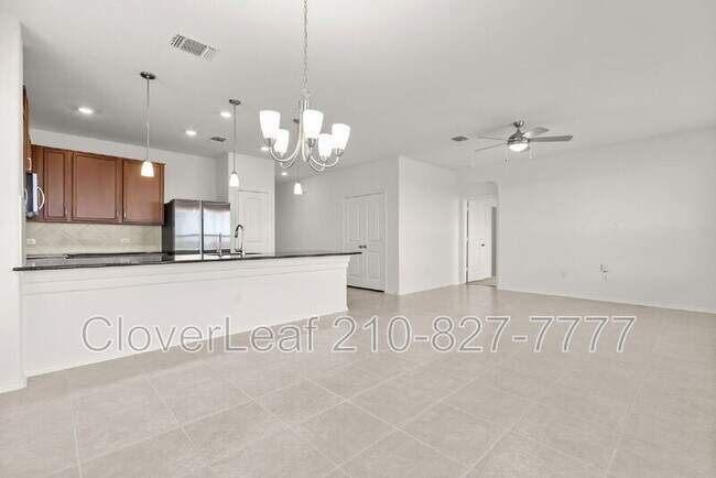 Building Photo - 8111 Knoxville Trl