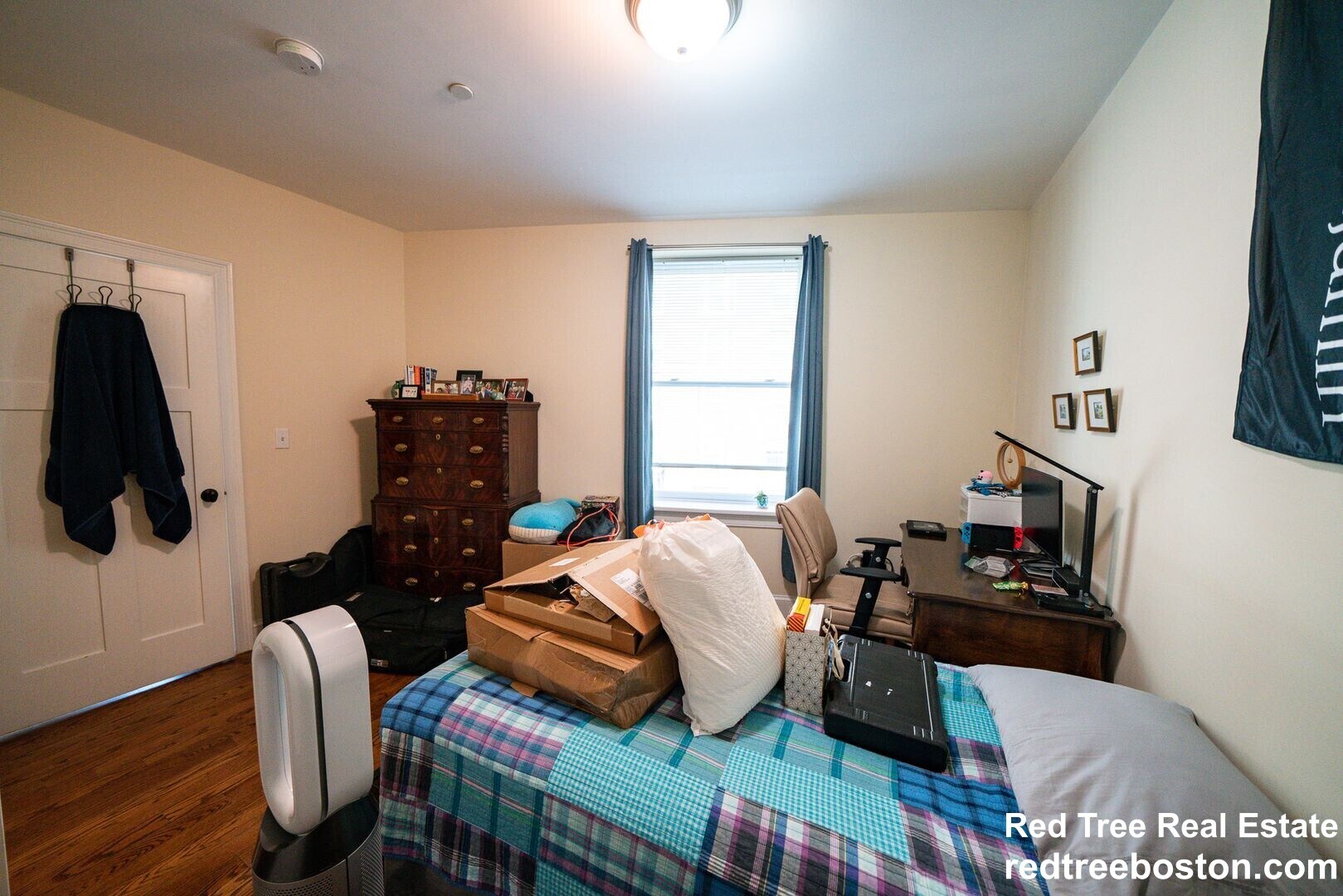 Building Photo - 491 Commonwealth Ave