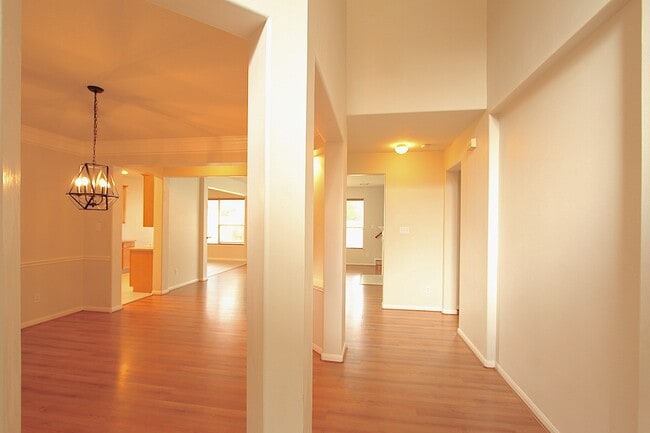 Building Photo - 4430 Waverly Canyon Ln
