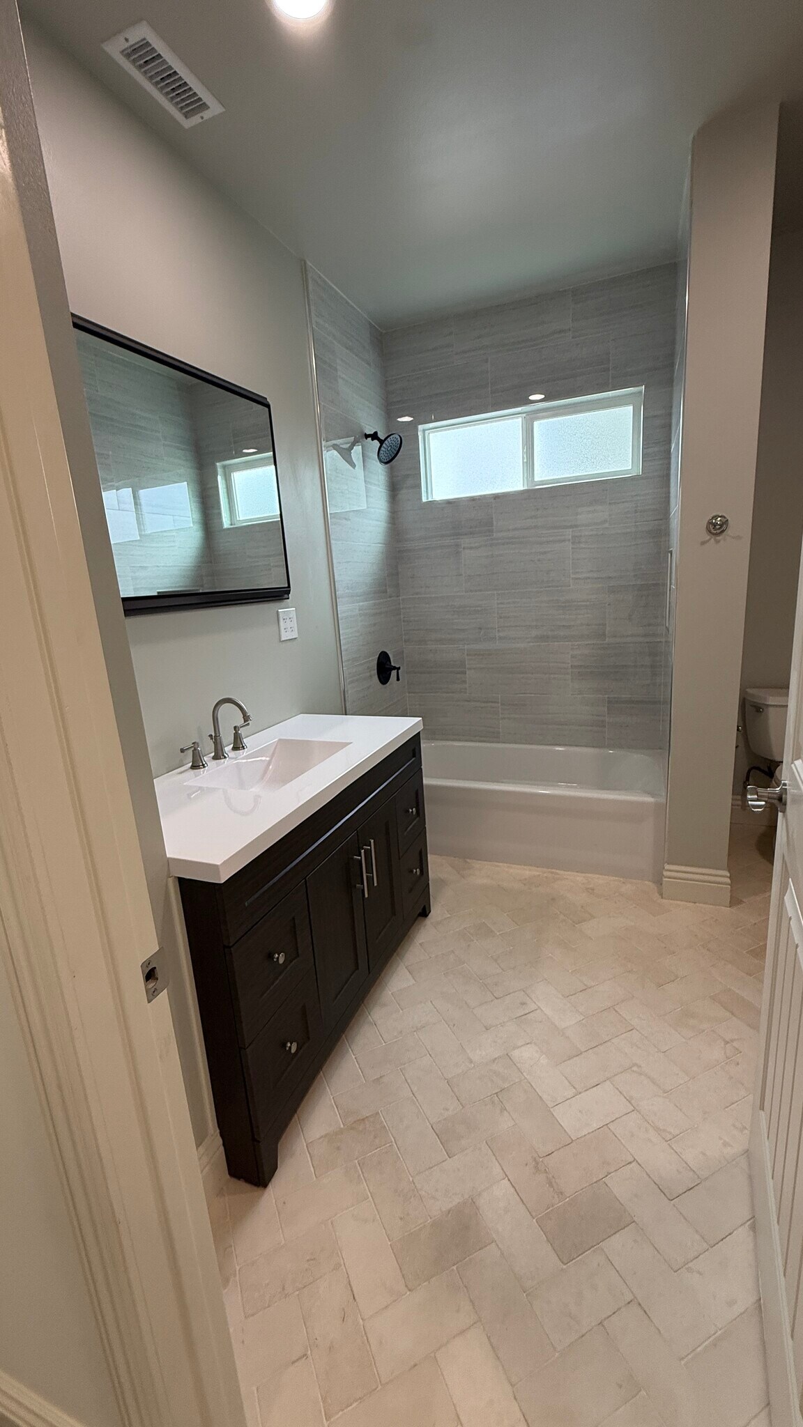 Building Photo - 4107 Clara St