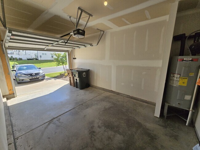 Building Photo - 4028 Beckton Trl
