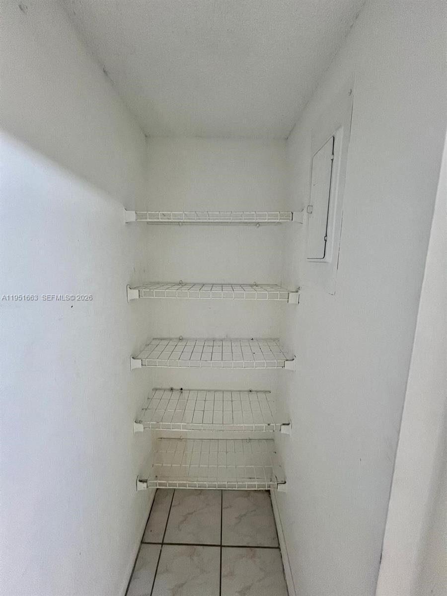 Building Photo - 590 NW 114th Ave