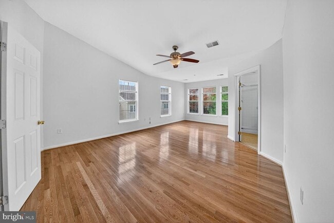 Building Photo - 1700 Peach Blossom Ct