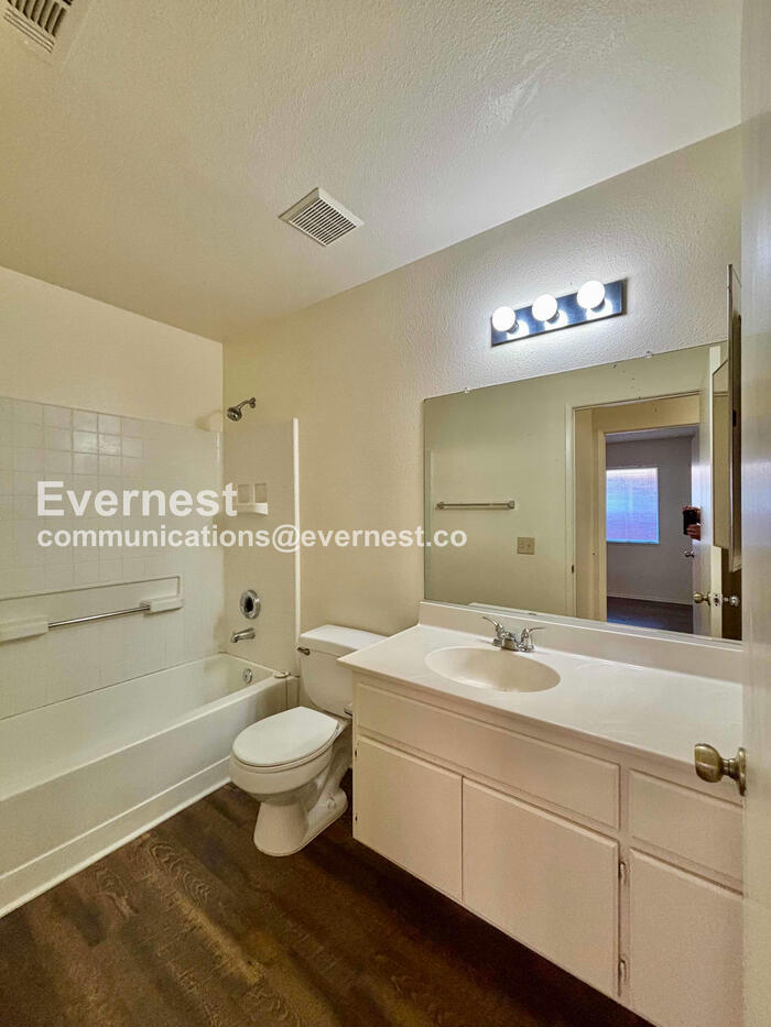 Building Photo - 27271 Prominence Rd