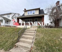 Building Photo - Charming Home in Dayton’s Gem City – Convenient Wayne Ave Location