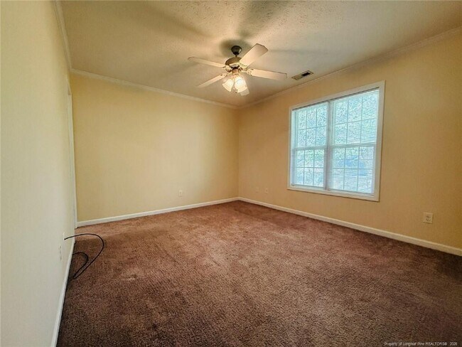 Building Photo - 3332 Kenmont Ln