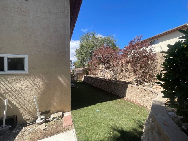 Building Photo - Beautifully Updated Home with Private Outdoor Space