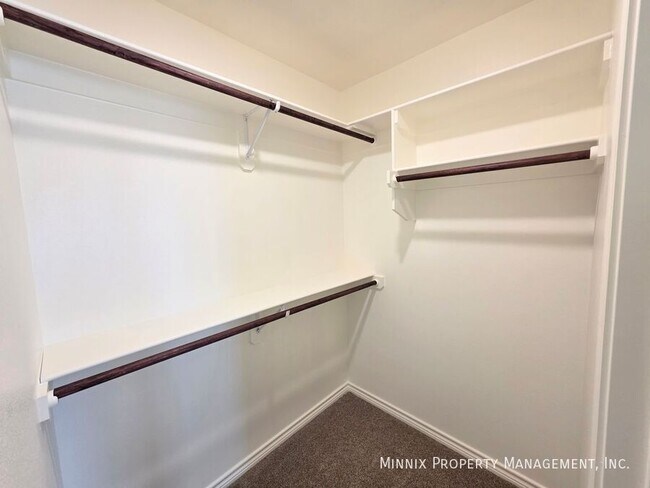 Building Photo - 1312 Hogback Wy