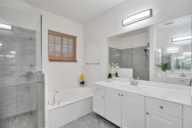 Building Photo - 3237 NW 32nd Terrace