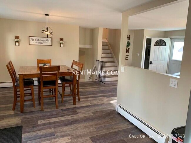 Building Photo - 5 Spencer St