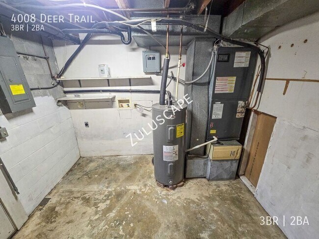 Building Photo - 4008 Deer Trail