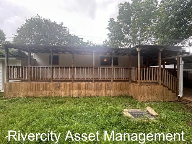 Building Photo - BEAUTIFUL HOME IN NORTHEAST MEMPHIS!!! SEC...