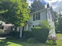 Building Photo - 505 6th St