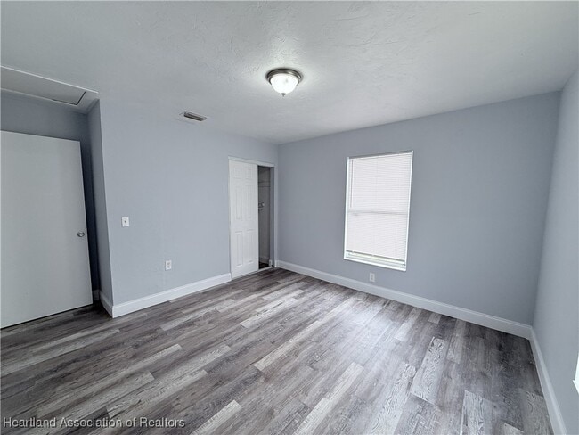 Building Photo - 508 W Hal McRae Blvd