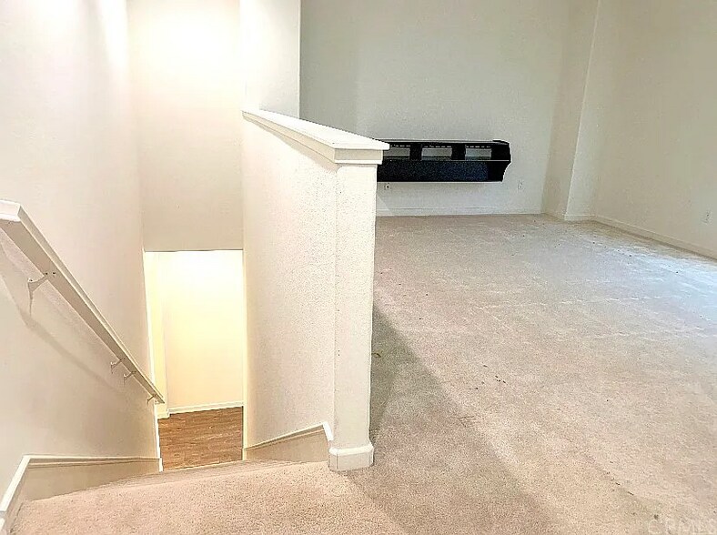 Building Photo - 29430 Outfield