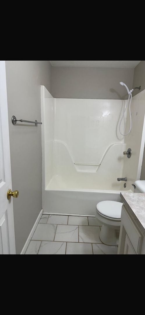 Building Photo - Spacious 3-Bedroom Home in the Heart of Ca...