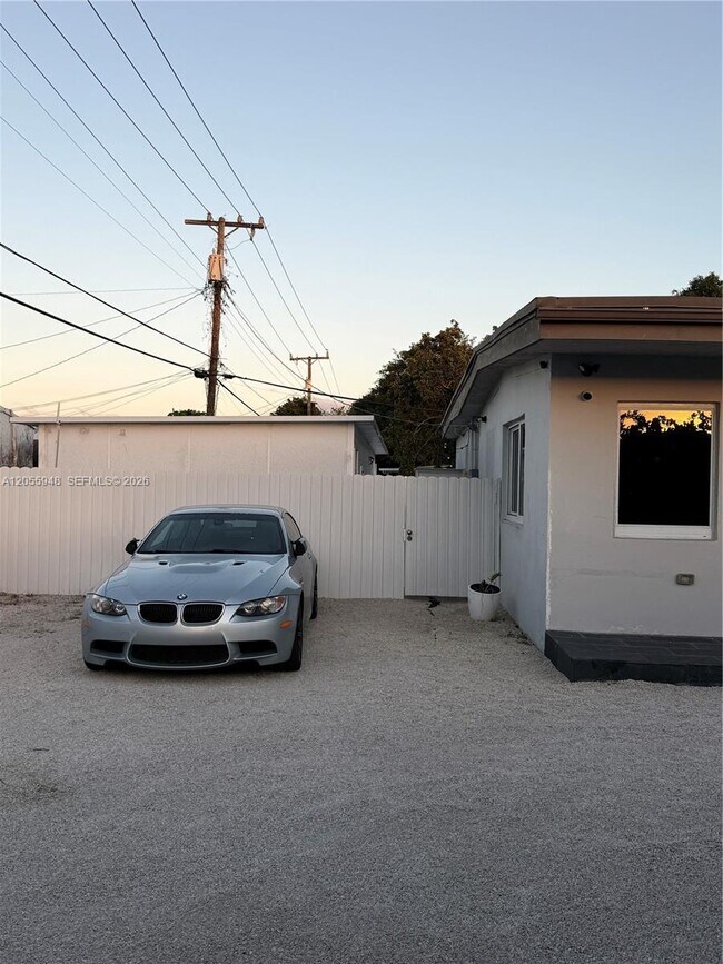 Building Photo - 9625 NW 36th Ave