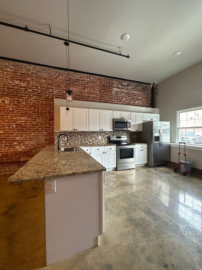 Building Photo - 2 Bedroom Apartment in Red Lion, PA