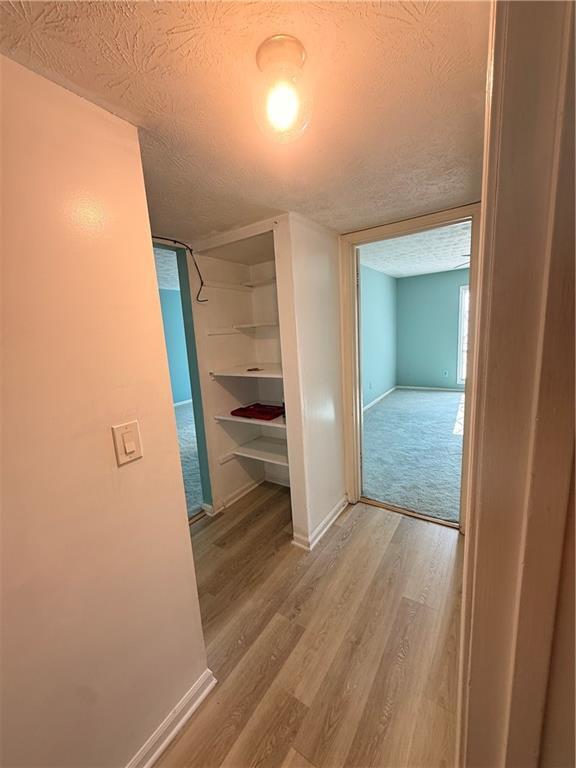 Building Photo - 3237 Abbeywood Dr