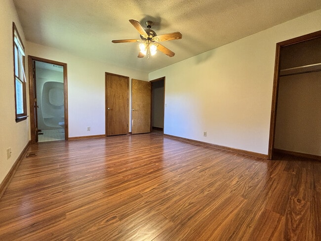 Building Photo - 134 Church Cross Rd