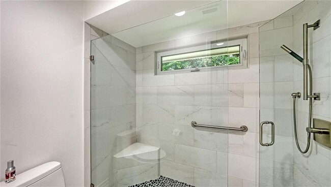 Building Photo - 245 Bird Key Dr