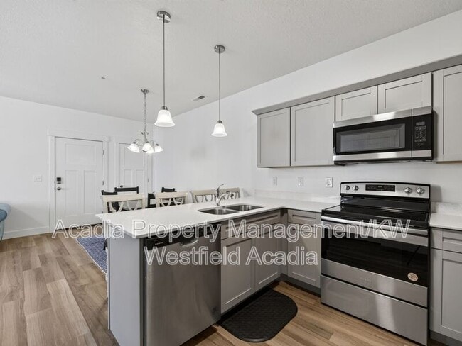 Building Photo - 1386 N 3830 W