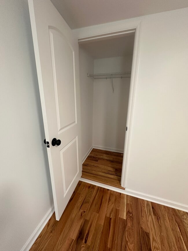 Building Photo - 15 Church St