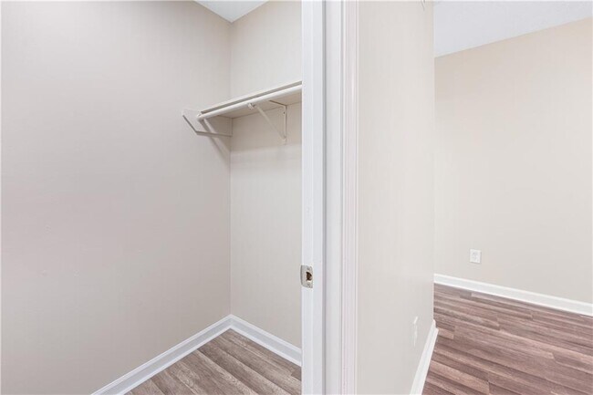 Building Photo - 103 Sterling Ct