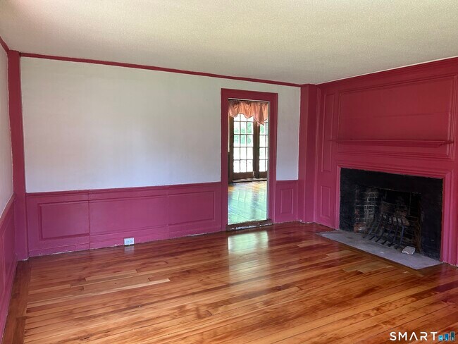 Building Photo - 957 Palisado Ave
