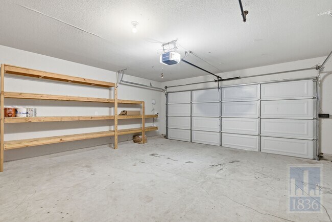 Building Photo - 7615 Europa Ave