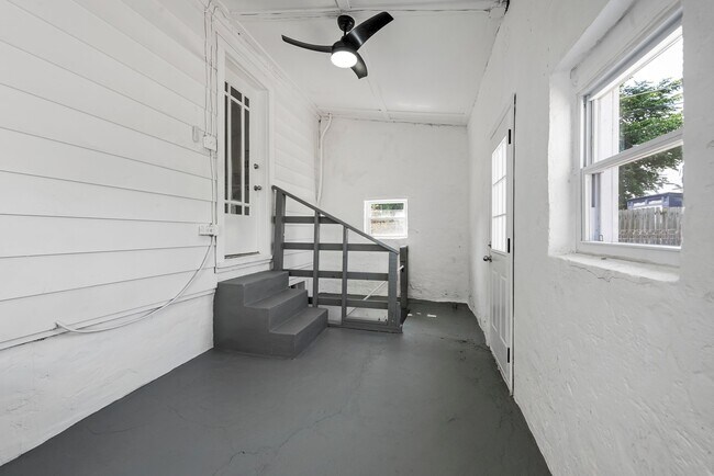 Building Photo - 5335 Pattison Ave