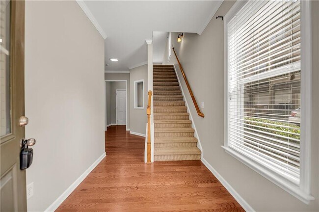 Building Photo - 501 Grove Field Ct NW