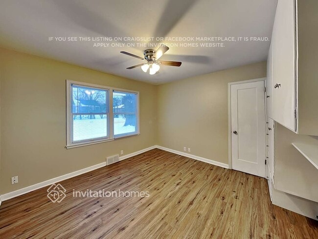 Building Photo - 2940 Orchard Ave N