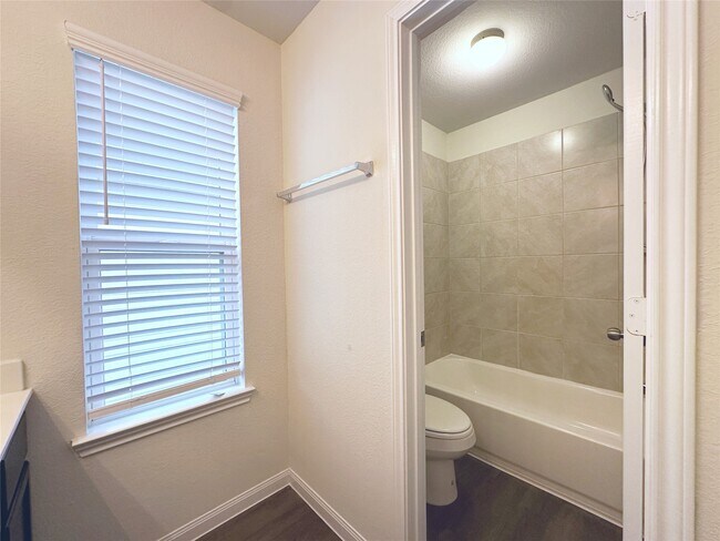 Building Photo - 5211 Daintree River Ct