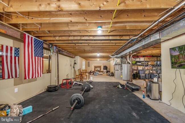 Building Photo - 26 Kirby Ln