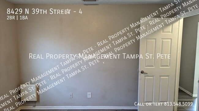 Building Photo - 8429 N 39th St