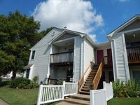 Building Photo - Spacious 2 Bedroom and 2 Full Bath Condominium