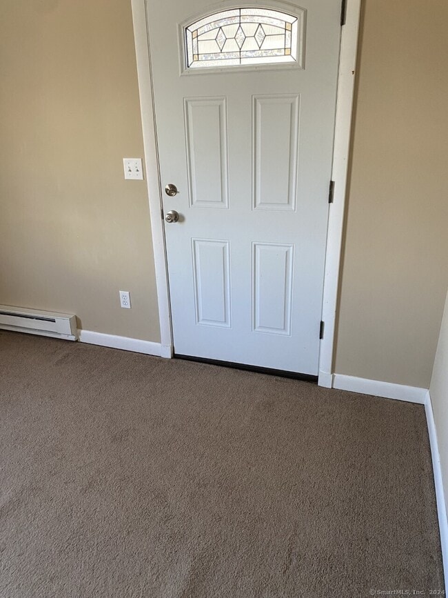 Building Photo - 21 S Division St