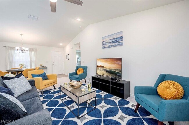 Building Photo - 1930 NE 2nd Terrace