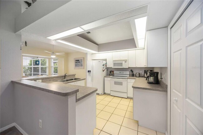 Building Photo - 107 Cottage Pl