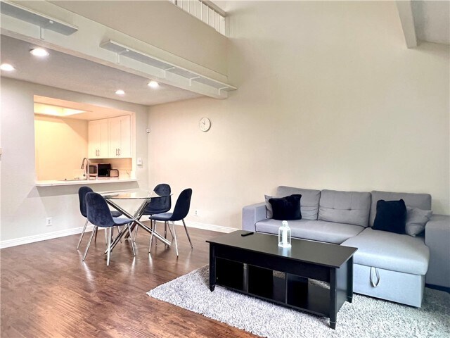 Building Photo - 1650 Clear Springs Dr
