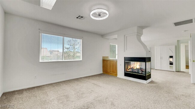Building Photo - 7373 Sundown Glen Ave